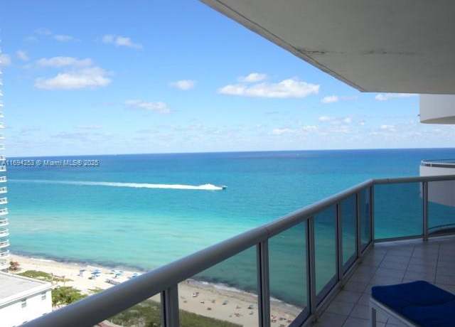 Property at 6301 Collins Ave #2208, Miami Beach, FL 33141, 2 beds, 2 baths