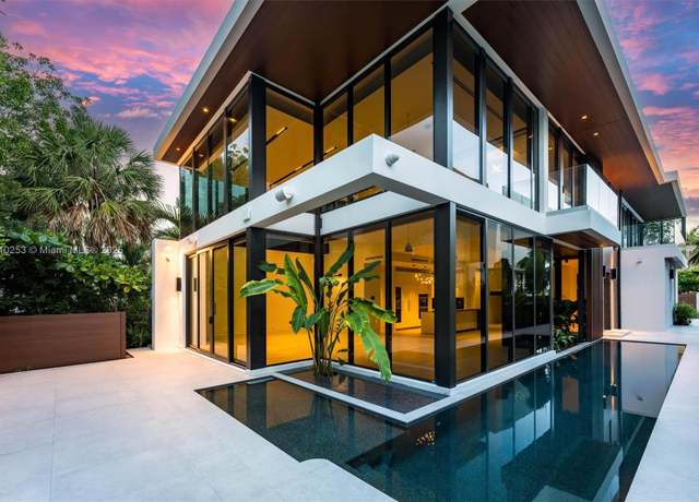 Property at 3306 NE 16th St, Fort Lauderdale, FL 33304, 5 beds, 5.5 baths