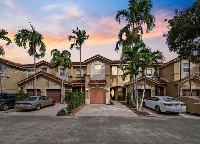 Property at 8915 SW 108th Path #8915, Miami, FL 33176, 4 beds, 2.5 baths