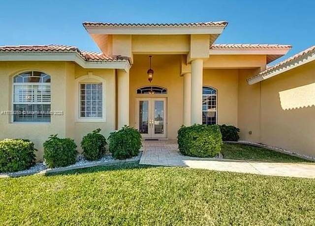 Property at 5346 Bayview Ave, Cape Coral, FL 33904, 3 beds, 3 baths