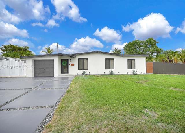 Property at 18301 NW 82nd Ct, Hialeah, FL 33015, 4 beds, 2 baths