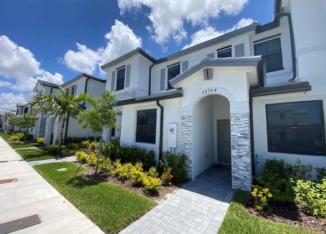 Property at 28704 SW 133rd Ct, Homestead, FL 33033, 3 beds, 3 baths