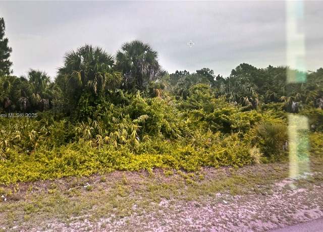 Property at 1245 E Cummings St, Lehigh Acres, FL 33974