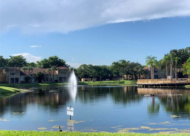 Property at 4783 Via Palm Lks #101, West Palm Beach, FL 33417, 2 beds, 2 baths