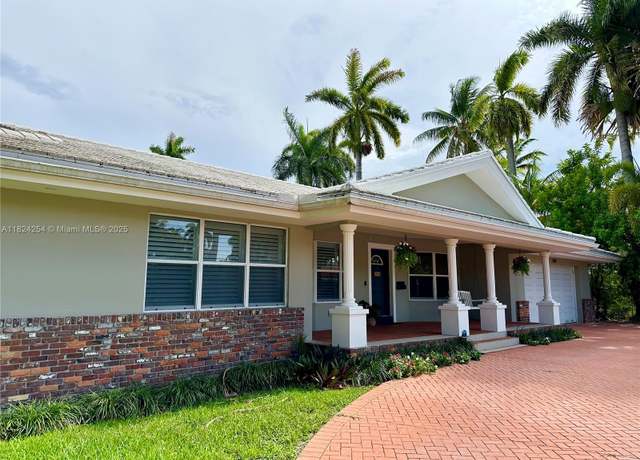 Property at 1330 Harrison St, Hollywood, FL 33019, 3 beds, 3 baths