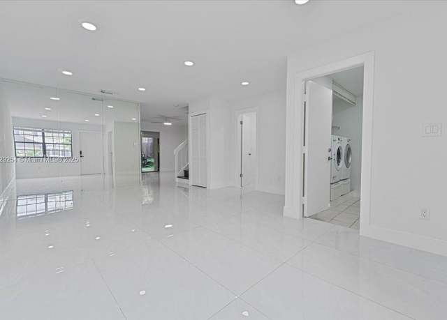 Property at 11137 SW 154th Ct #11137, Miami, FL 33196, 3 beds, 2.5 baths