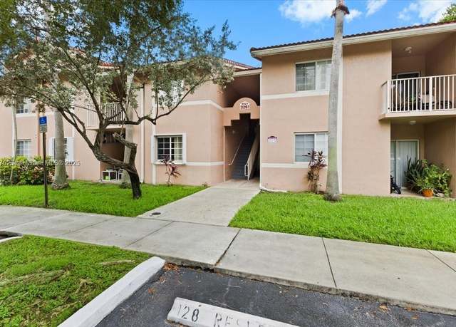 Property at 3261 Sabal Palm Mnr #206, Davie, FL 33024, 2 beds, 2 baths