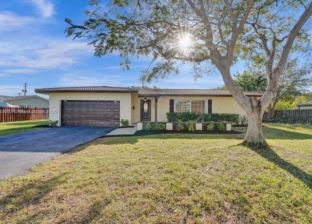 Property at 930 SW 68th Ave, Plantation, FL 33317, 4 beds, 3 baths