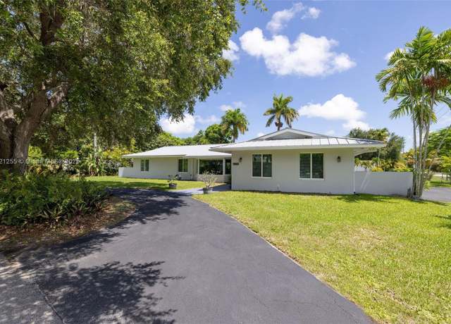 Property at 7980 SW 108th St, Miami, FL 33156, 4 beds, 3 baths