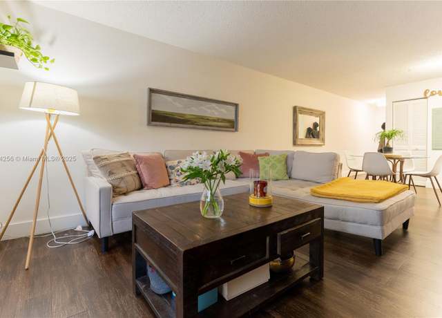 Property at 2821 NE 163rd Unit 3i, North Miami Beach, FL 33160, 1 bed, 1.5 baths