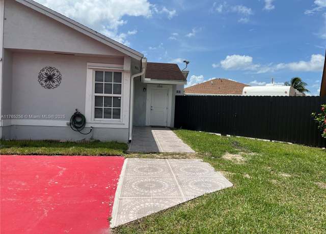 Property at 21026 SW 125th Pl, Miami, FL 33177, 2 beds, 1 bath