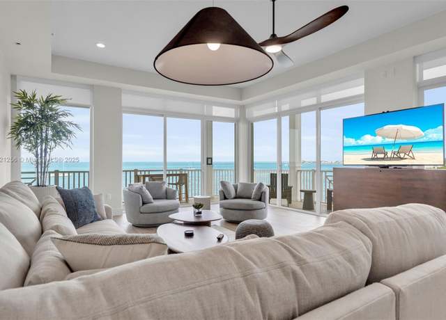 Property at 104000 Overseas Hwy Unit 2-5, Key Largo, FL 33037, 3 beds, 3 baths