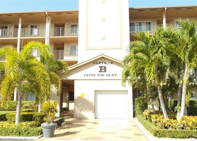 Property at 13705 SW 12th St Unit 311B, Pembroke Pines, FL 33027, 1 bed, 1.5 baths