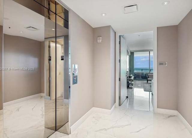 Property at 15701 Collins Ave #2902, Sunny Isles Beach, FL 33160, 3 beds, 3.5 baths
