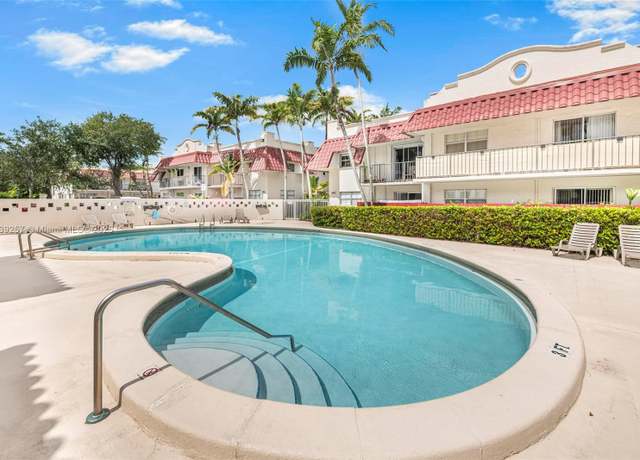 Property at 6709 N Kendall Dr #229, Pinecrest, FL 33156, 2 beds, 1.5 baths