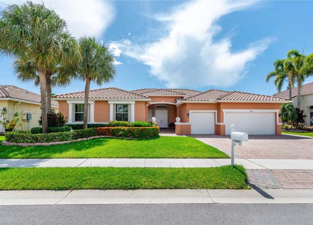 Property at 1001 SW 189th Ave, Pembroke Pines, FL 33029, 5 beds, 3 baths