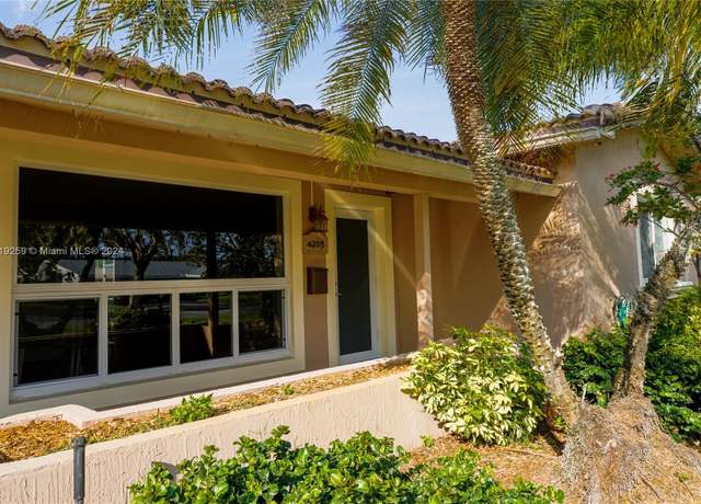 Property at 4205 Mckinley St, Hollywood, FL 33021, 3 beds, 2 baths