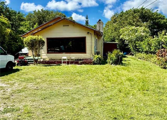 Property at 350 NE 127th St, North Miami, FL 33161, 4 beds, 1.5 baths