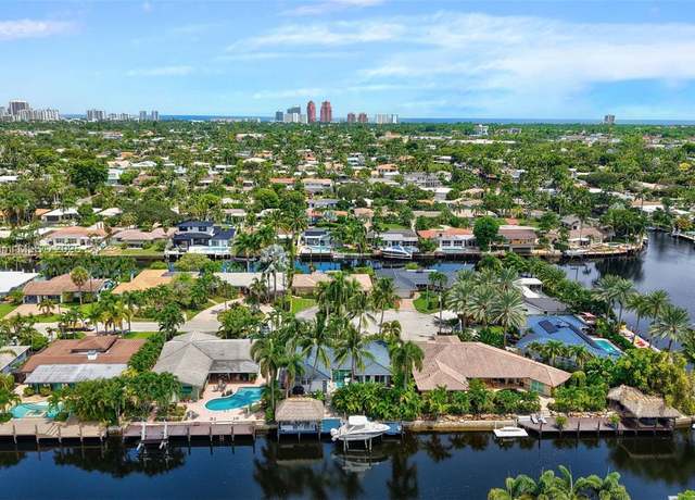 Property at 2131 NE 15th Ter, Wilton Manors, FL 33305, 3 beds, 2 baths