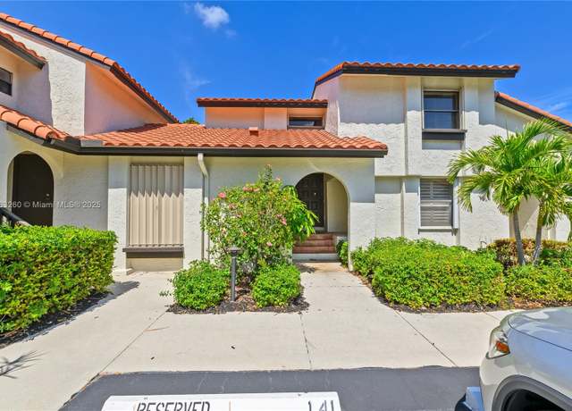 Property at 5762 Fox Hollow Dr Unit C, Boca Raton, FL 33486, 3 beds, 3 baths