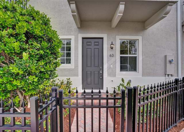 Property at 63 NW 4th Ave, Delray Beach, FL 33444, 3 beds, 3.5 baths