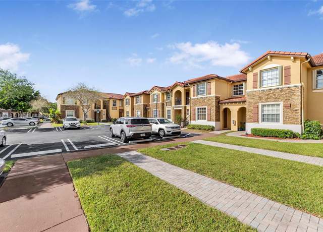Property at 1650 NE 33rd Rd Unit 107-10, Homestead, FL 33033, 3 beds, 2.5 baths