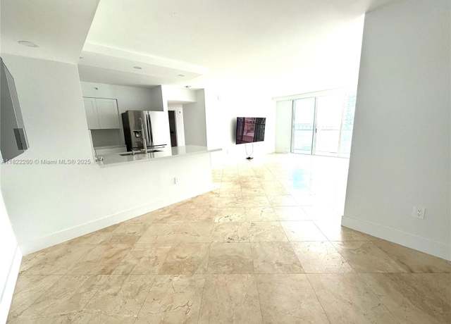 Property at 1155 Brickell Bay Dr #1703, Miami, FL 33131, 2 beds, 2 baths