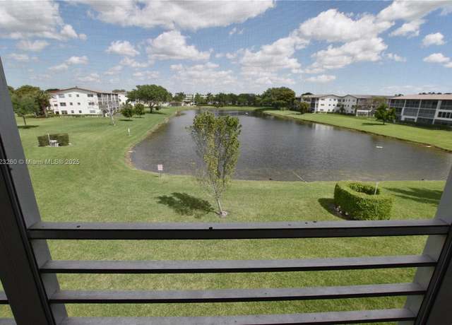 Property at 118 Brighton C #118, Boca Raton, FL 33434, 1 bed, 1.5 baths