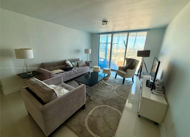 Property at 2780 NE 183rd St #2107, Aventura, FL 33160, 2 beds, 2 baths