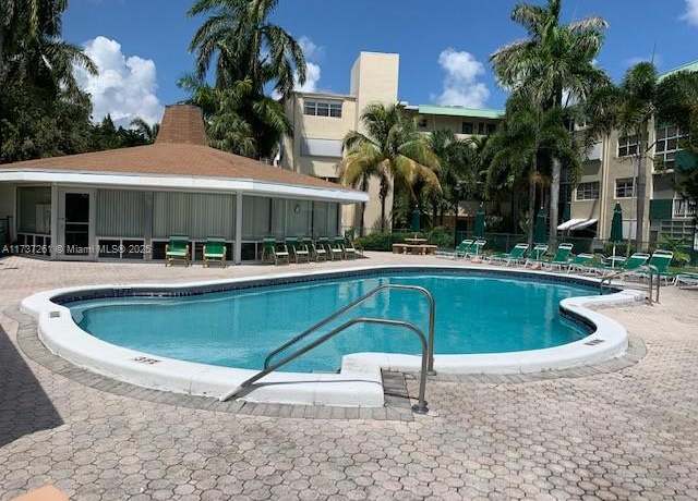 Property at 1333 E Hallandale Beach Blvd #131, Hallandale Beach, FL 33009, 2 beds, 2 baths