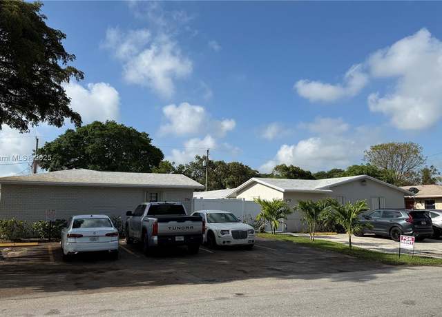 Property at 216 NW 12th St, Pompano Beach, FL 33060, 6 beds, 4 baths