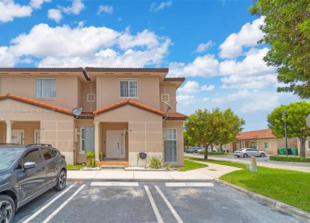Property at 17153 SW 138th Ct, Miami, FL 33177, 3 beds, 2 baths