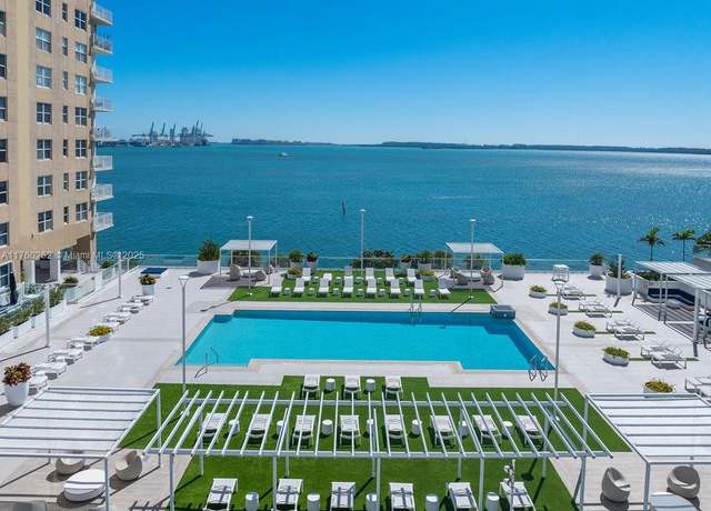 Property at 770 Claughton Island Dr #2111, Miami, FL 33131, 1 bed, 1 bath