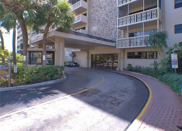 Property at 800 NE 195th St #419, Miami, FL 33179, 3 beds, 2 baths
