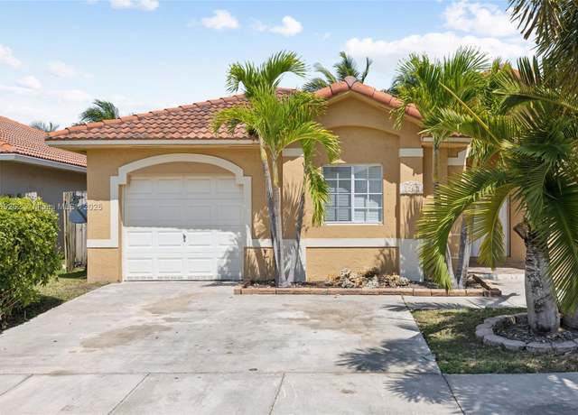 Property at 8961 SW 214th St, Cutler Bay, FL 33189, 4 beds, 2 baths