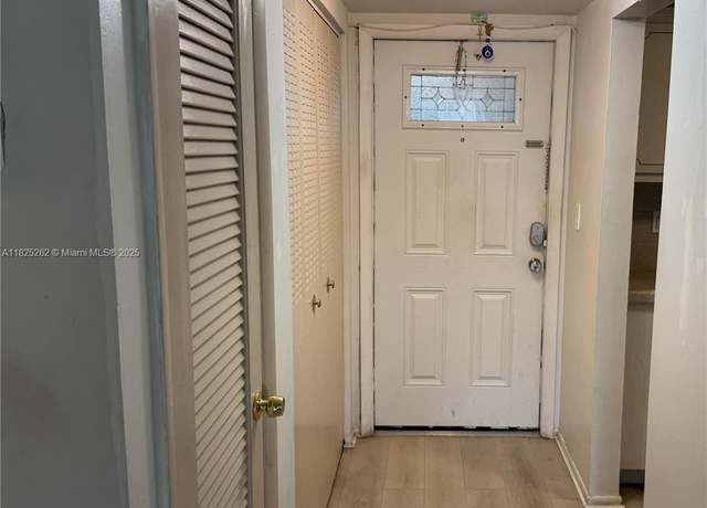 Property at 8020 N Sunrise Lakes Dr #112, Sunrise, FL 33322, 2 beds, 2 baths
