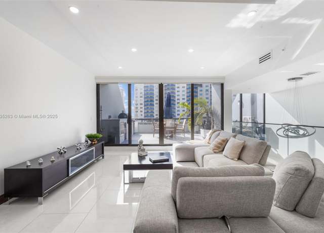 Property at 414 Poinciana Island Dr #1724, Sunny Isles Beach, FL 33160, 3 beds, 2.5 baths
