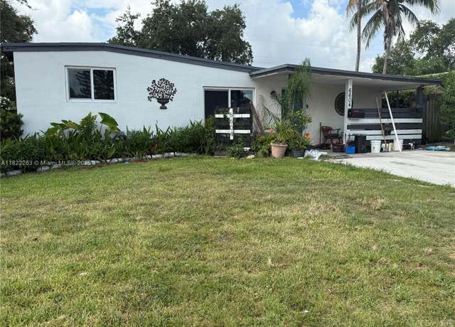 Property at 6604 Raleigh St, Hollywood, FL 33024, 3 beds, 1 bath