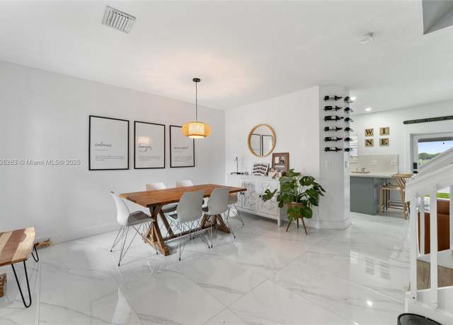Property at 22241 SW 92nd Pl, Cutler Bay, FL 33190, 2 beds, 2.5 baths