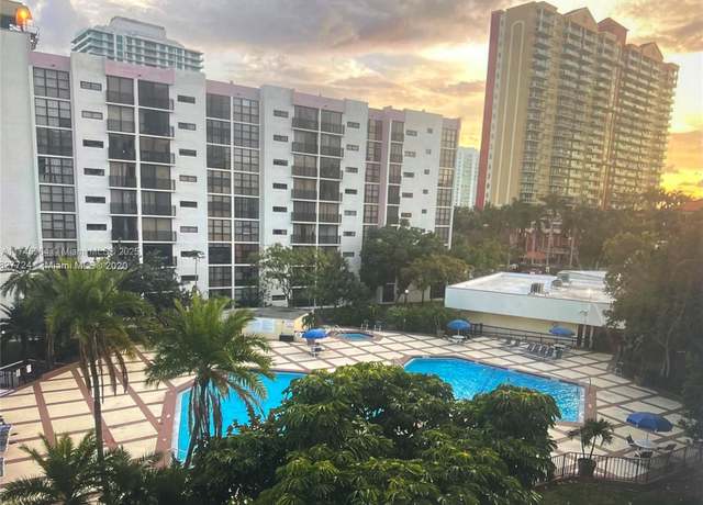 Property at 17011 N Bay Rd #111, Sunny Isles Beach, FL 33160, 1 bed, 1.5 baths