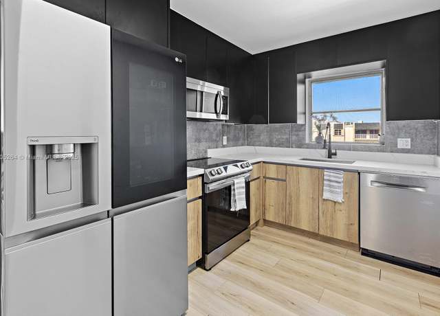 Property at 7765 SW 86th St Unit F2-412, Miami, FL 33143, 1 bed, 1.5 baths