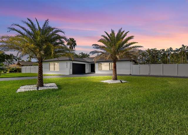 Property at 5202 Elm, Cape Coral, FL 33904, 3 beds, 3 baths