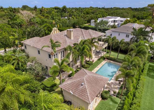 Property at 8010 Ponce De Leon Rd, Miami, FL 33143, 7 beds, 8 baths