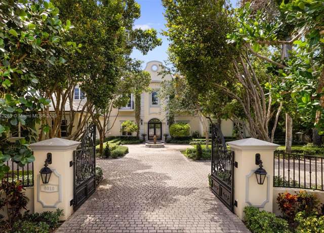 Property at 8010 Ponce De Leon Rd, Miami, FL 33143, 7 beds, 8 baths