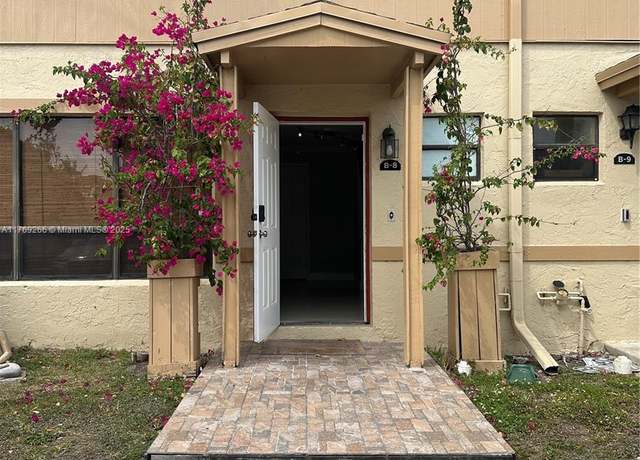 Property at 3370 Beau Rivage Dr Unit B8, Pompano Beach, FL 33064, 3 beds, 2.5 baths