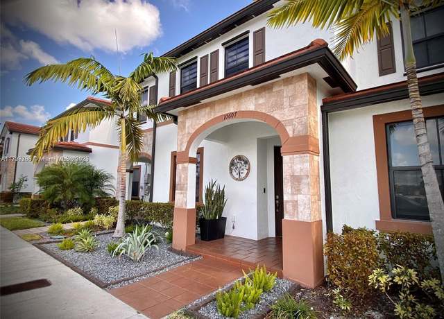 Property at 10607 W 34th Ct, Hialeah, FL 33018, 3 beds, 2.5 baths