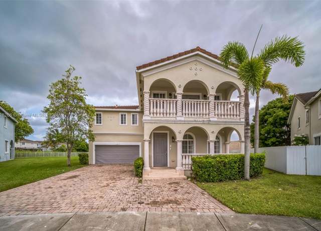 Property at 13913 SW 278th St, Homestead, FL 33032, 6 beds, 4.5 baths