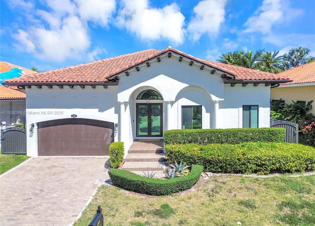 Property at 7565 SW 190th St, Cutler Bay, FL 33157, 4 beds, 3.5 baths