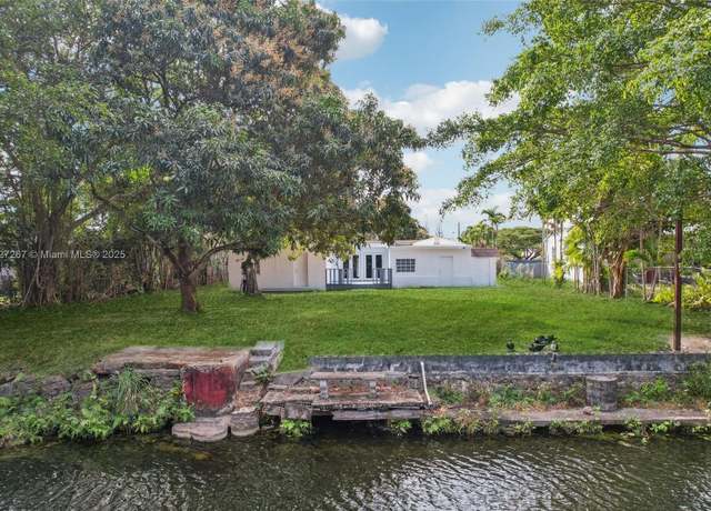 Property at 299 S Biscayne River Dr, Miami, FL 33169, 3 beds, 2 baths