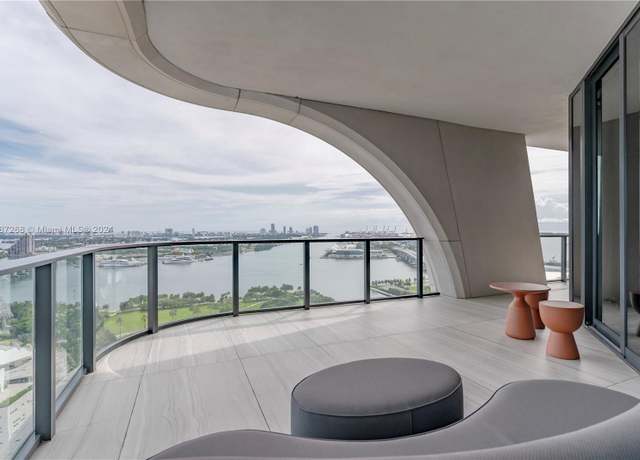 Property at 1000 Biscayne Blvd #2702, Miami, FL 33132, 4 beds, 5.5 baths